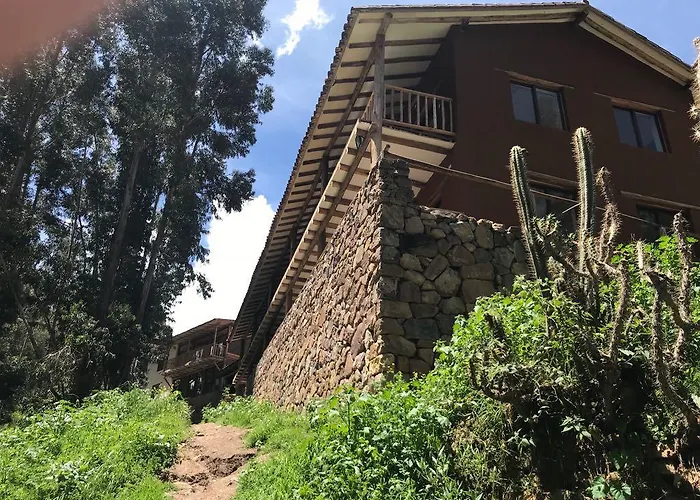 Bamboo Sacred Valley 3*