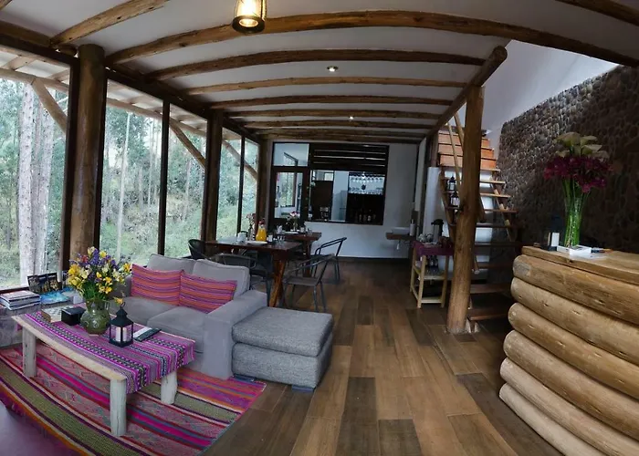 Bamboo Sacred Valley Hotel 3*